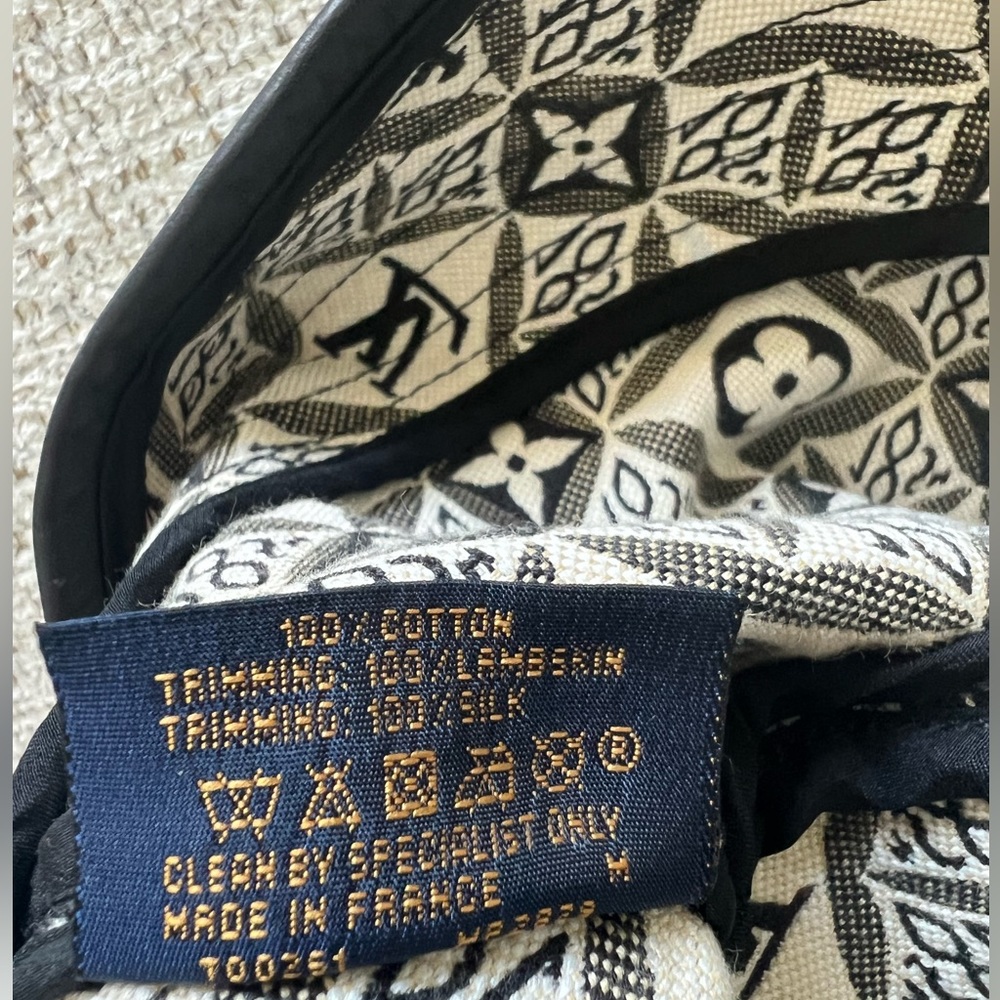 Louis vuitton 1854 bucket hat - Picture 4 of 5